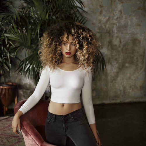 Previewed: Ella Eyre at The Ritz