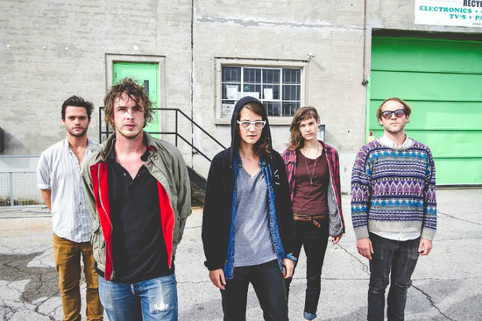 image of Broncho