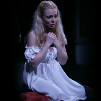 image of Gilda played by Maria Tonina in Rigoletto