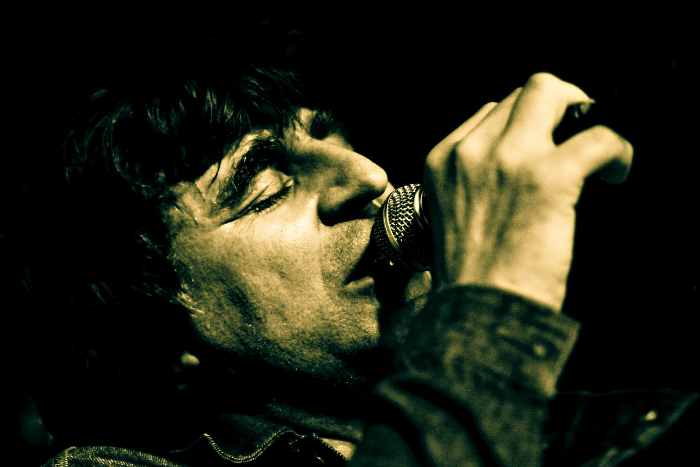 image of Mark Burgess in Chameleons Vox