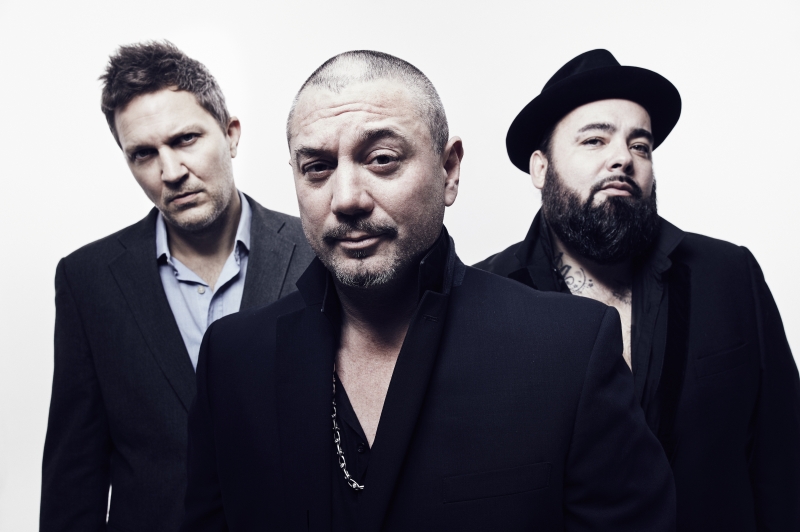 Previewed: Fun Lovin’ Criminals at Manchester Cathedral