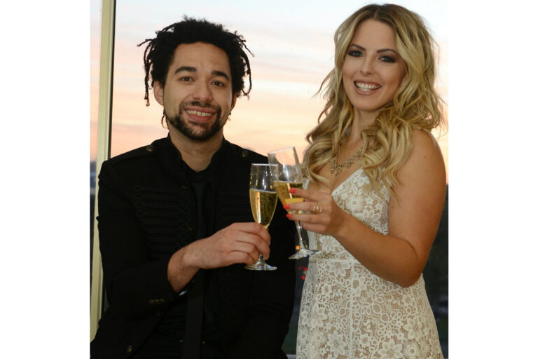 The Shires celebrate US record deal