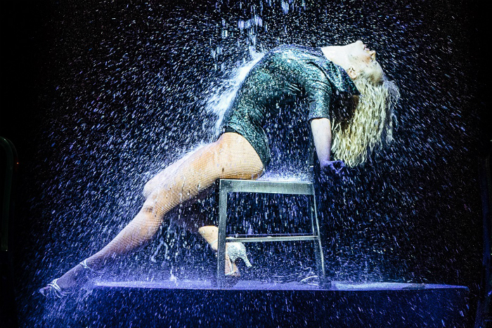 Joanne Clifton to star in Flashdance The Musical at the Palace Theatre