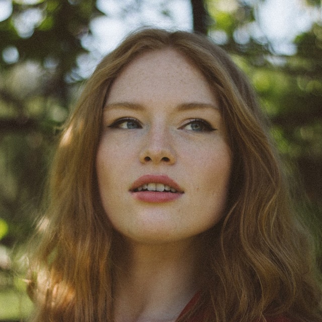WATCH: Freya Ridings reveals video to new single ahead of Manchester Albert Hall gig