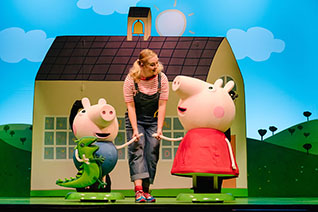 Peppa Pig Live comes to Manchester Opera House. image courtesy Dan Tsantilis