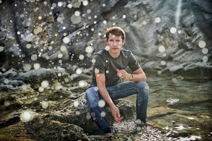 Manchester gigs - James Blunt - image courtesy Gavin Bond Photography