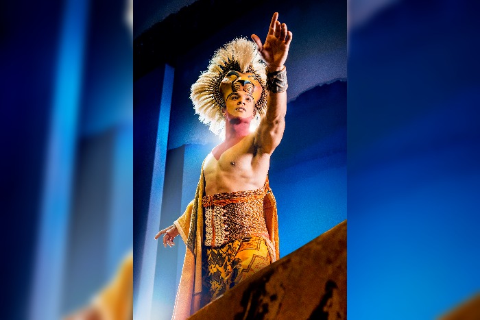 Manchester theatre - The Lion King - image courtesy Dewynters Photography and Disney