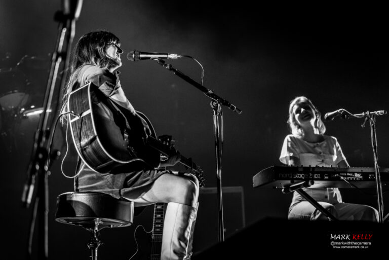 Ward Thomas at Manchester Arena - 15 February 2020 - image courtesy @markwiththecamera