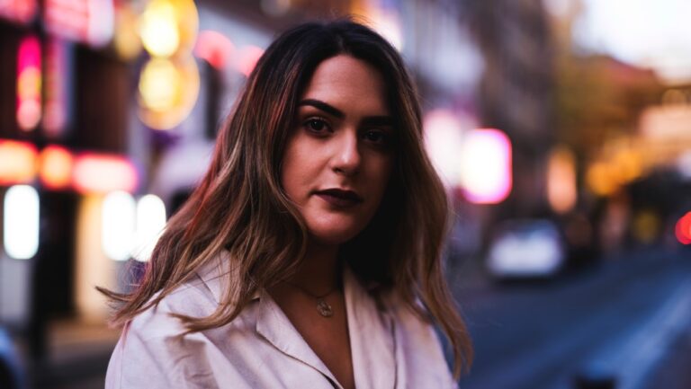 Manchester singer - Kate Gambhir