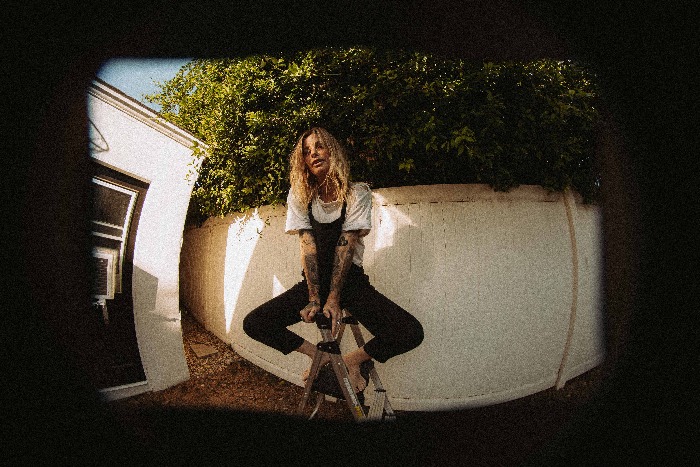 Gin Wigmore - HBIC