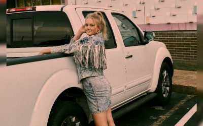 Hailey Whitters releases CMT Campfire Sessions performance