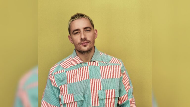 Manchester gigs - Dermot Kennedy - image courtesy Shervin Lainez