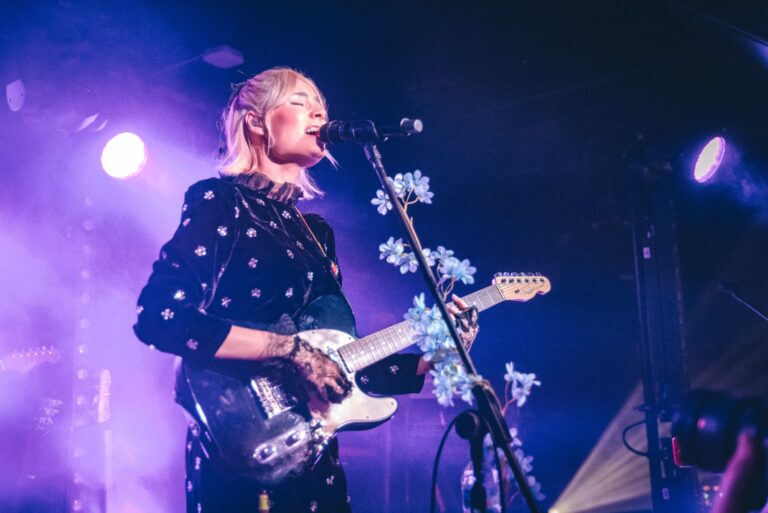 Nina Nesbitt - Manchester Club Academy - 20 November 2022