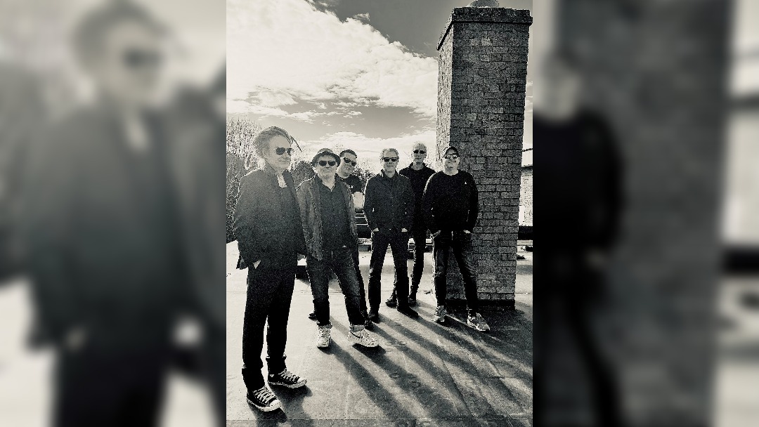 Manchester gigs - Levellers - image courtesy J Bell