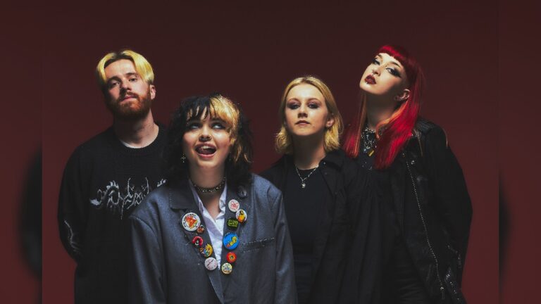 Liverpool gigs - Crawlers - image courtesy Claryn Chong