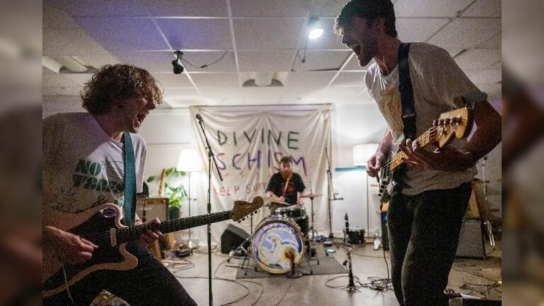 Manchester gigs - Mumbles
