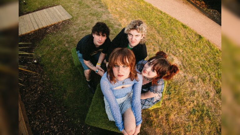 Manchester gigs - NewDad - image courtesy Zyanya Lorenzo