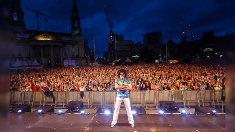 Manchester - Brutus Golds Love Train