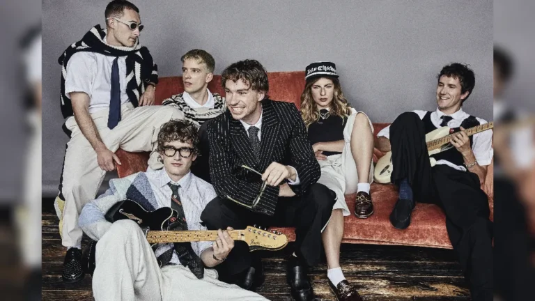 promotional image of Sports Team - image courtesy Bartek Szmigulski