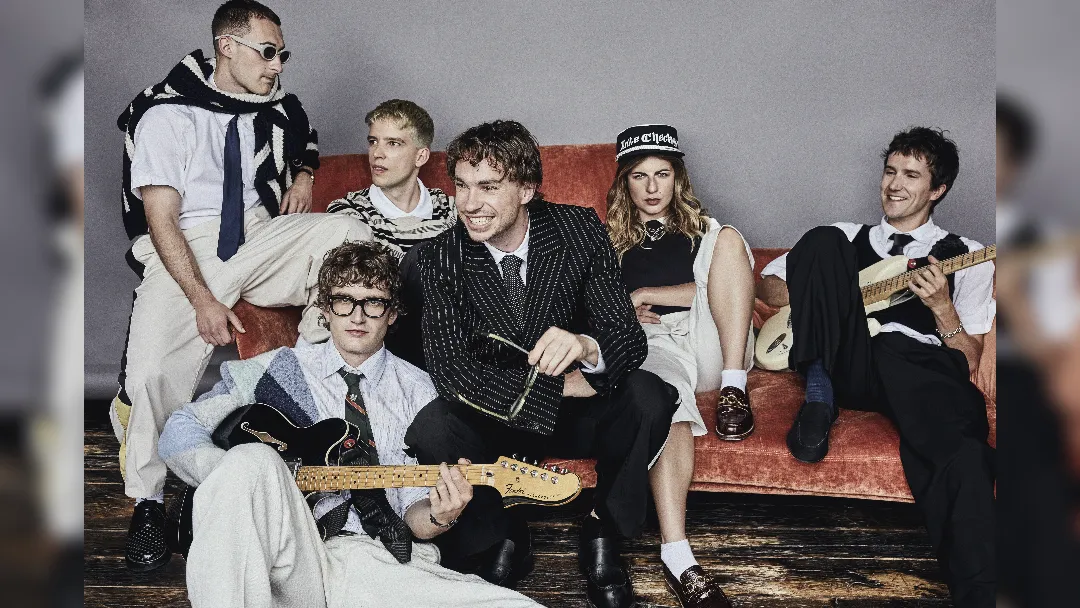 promotional image of Sports Team - image courtesy Bartek Szmigulski