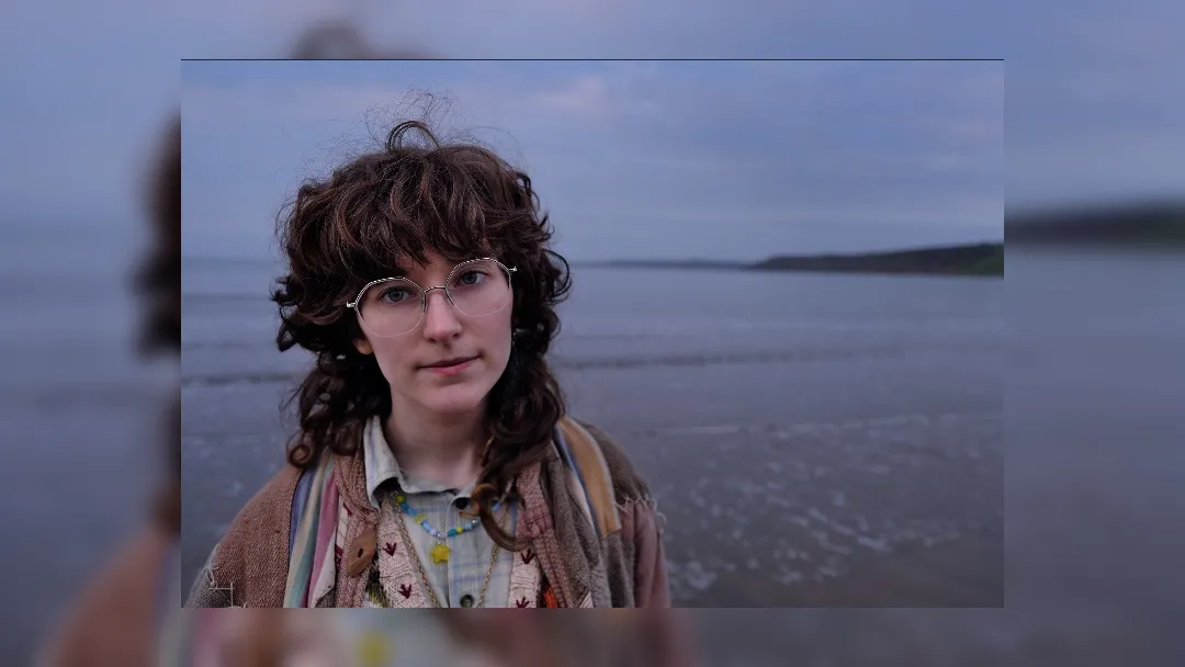 promotional image of Beetlebug ahead of debut EP all ask is snow. image courtesy Julian Hanford.