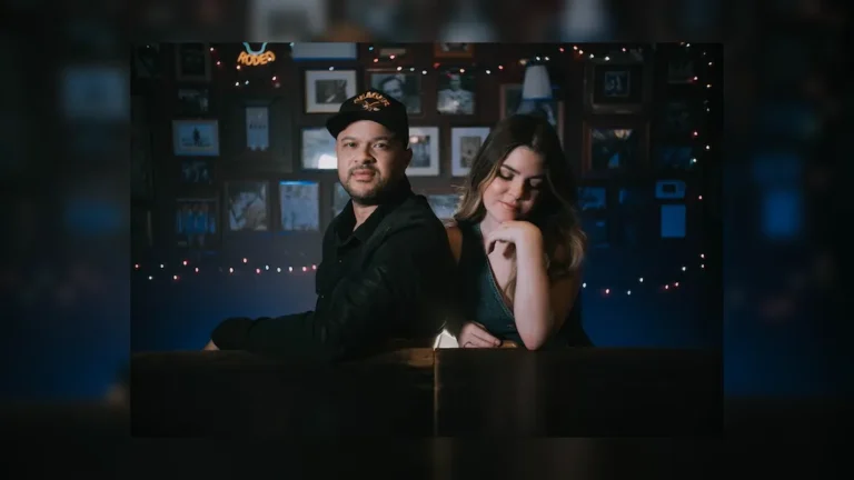 image of Tebey and Tenille Arts at Lloyds Bar on Queen Street East, Toronto