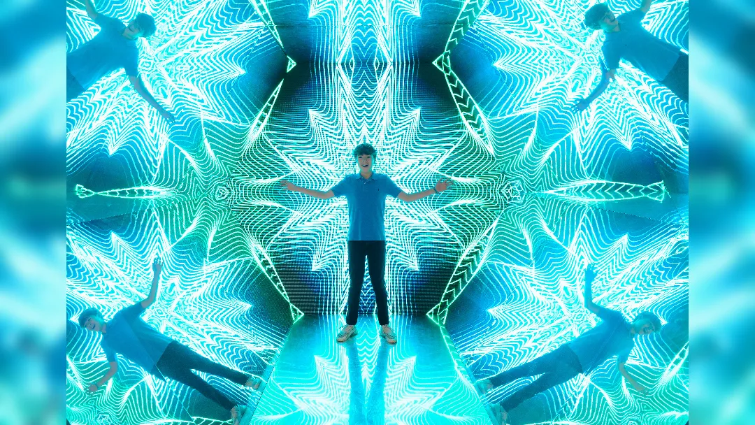 Manchester Family - Walk in Kaleidoscope at the Museum of Illusions