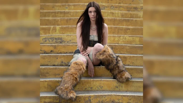 image of Courtney Hadwin sat on steps - image courtesy HP Photography