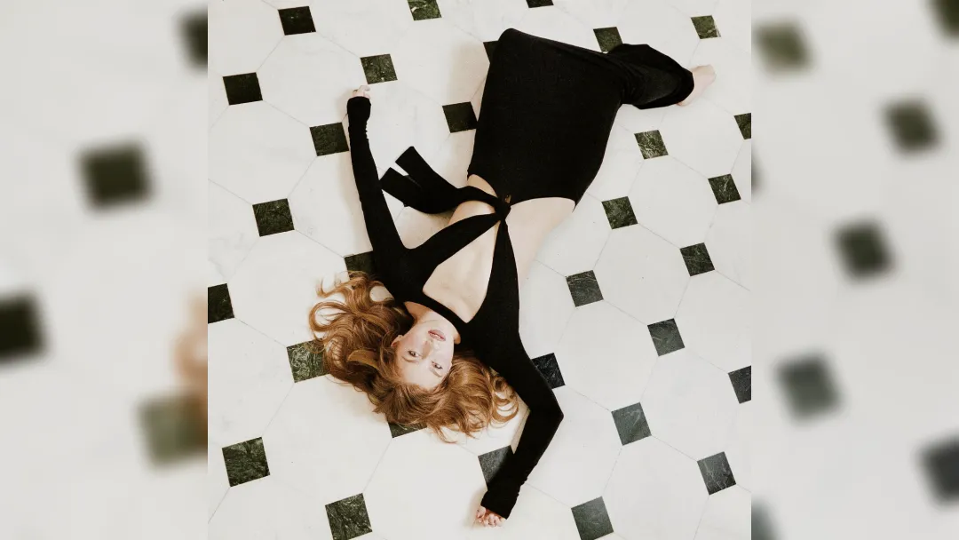 Music - Olivia Lunny Velvet & Denim