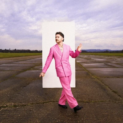 Cian Ducrot will headline at Manchester's Victoria Warehouse. image courtesy Freddie Stinstead