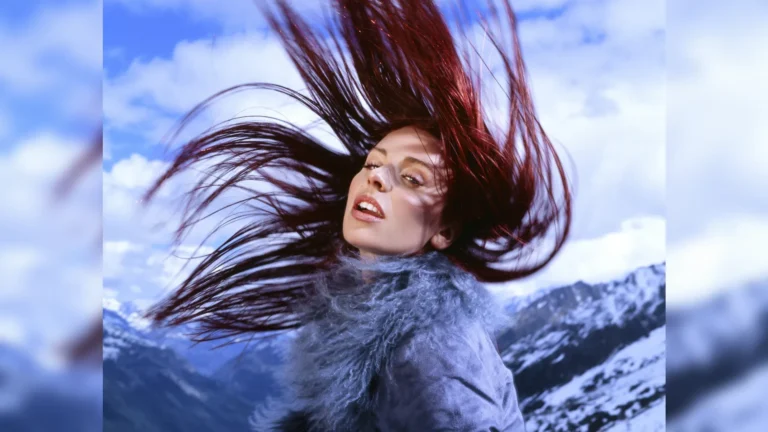 promotional image of Rose Gray. image courtesy Yana Van Nuffel.