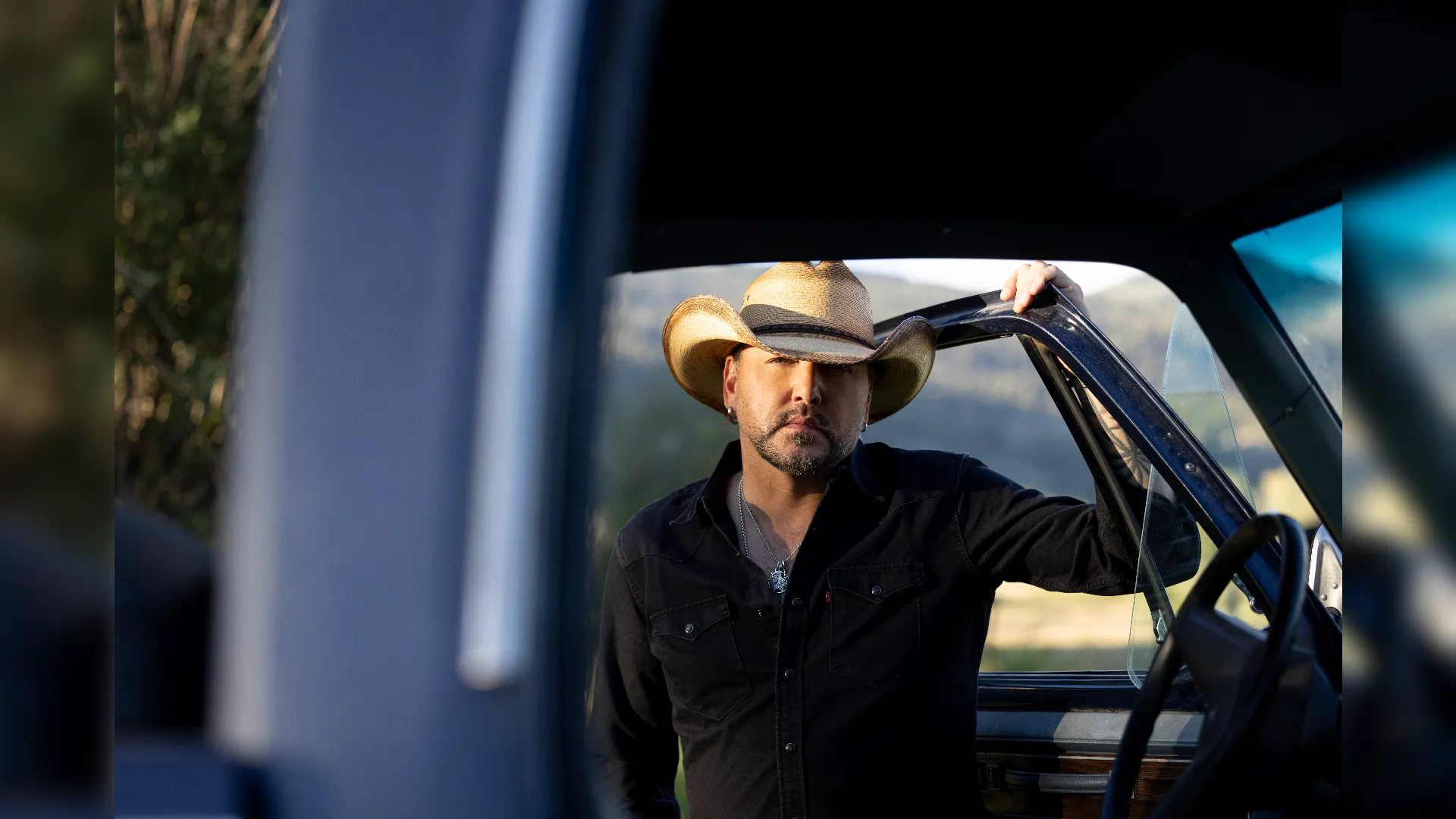 Jason Aldean confirms 30 Number One Hits album release